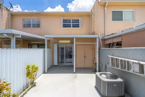 1757 W 57th Street Hialeah FL 33012