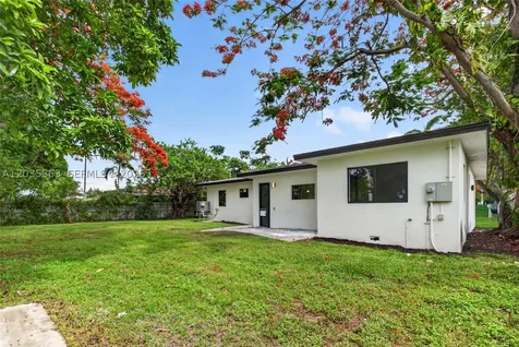 175 NE 159th Street Miami FL 33162