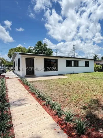 2930 SW 106th Avenue Miami FL 33165