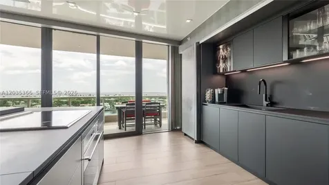19955 NE 38th Court Aventura FL 33180