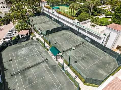 19955 NE 38th Court Aventura FL 33180