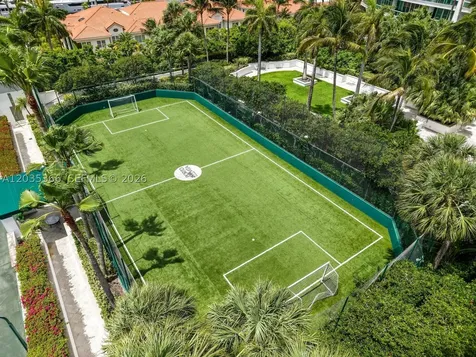 19955 NE 38th Court Aventura FL 33180