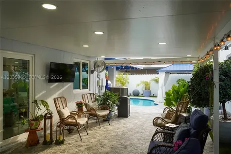 14172 SW 148th Place Miami FL 33196