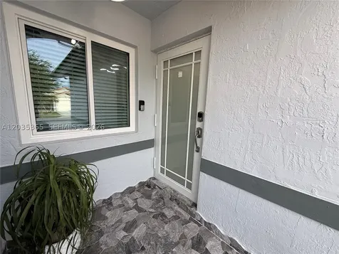 14172 SW 148th Place Miami FL 33196