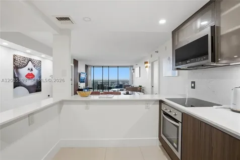 20505 E Country Club Drive Aventura FL 33180