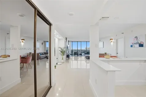 20505 E Country Club Drive Aventura FL 33180