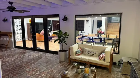 10115 Biscayne Boulevard Miami Shores FL 33138