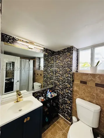 1255 Collins Avenue Miami Beach FL 33139
