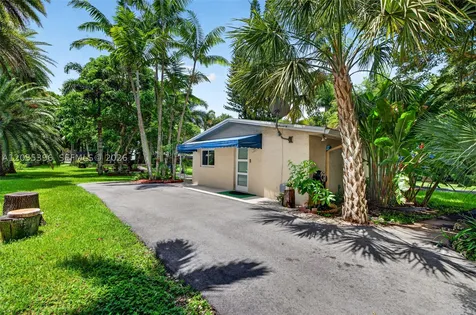 14551 SW 24th Street Davie FL 33325