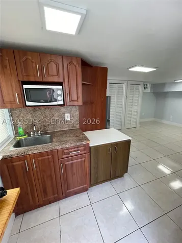 3333 W 4th Avenue Hialeah FL 33012