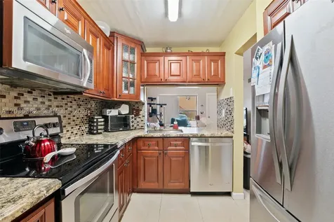10053 Winding Lake Road Sunrise FL 33351