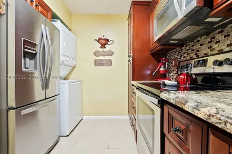 10053 Winding Lake Road Sunrise FL 33351
