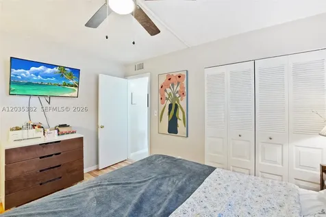 10053 Winding Lake Road Sunrise FL 33351