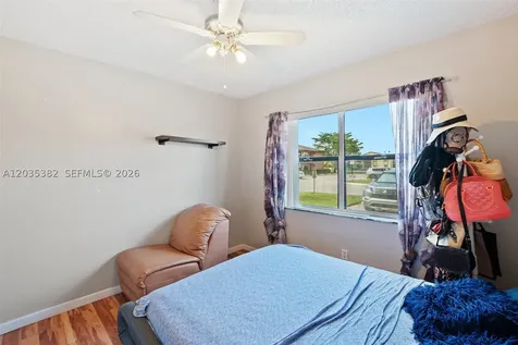10053 Winding Lake Road Sunrise FL 33351