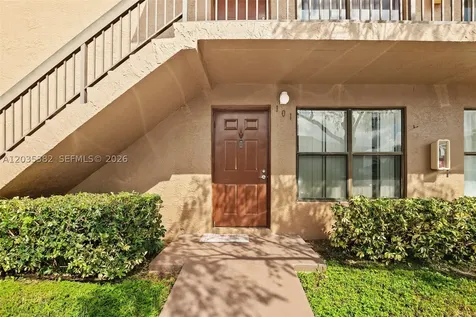 10053 Winding Lake Road Sunrise FL 33351