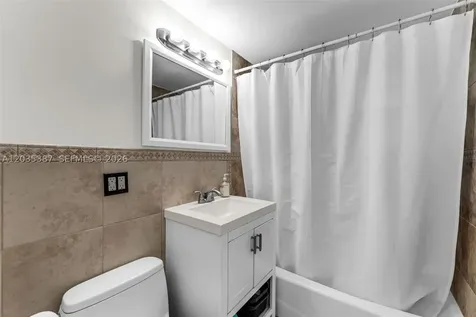 5685 SW 80th Street Miami FL 33143
