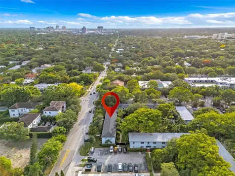 5685 SW 80th Street Miami FL 33143