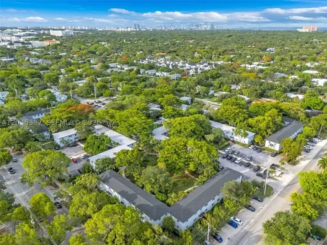 5685 SW 80th Street Miami FL 33143