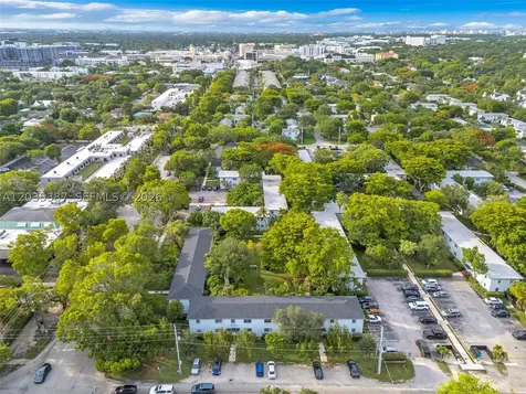 5685 SW 80th Street Miami FL 33143
