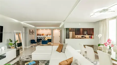 5750 Collins Avenue Miami Beach FL 33140