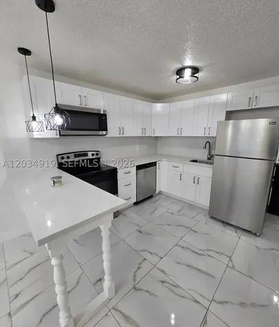 1106 NE 5th Avenue Fort Lauderdale FL 33304