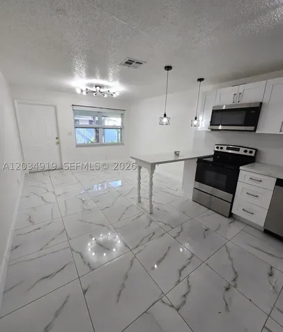 1106 NE 5th Avenue Fort Lauderdale FL 33304