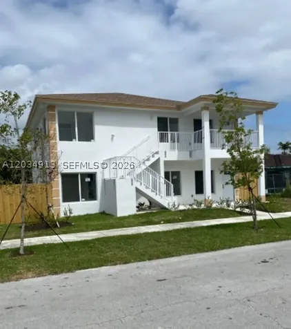 10595 SW 171st Street Miami FL 33157