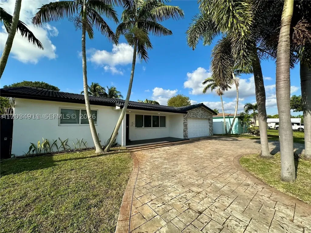 5424 Garfield Street Hollywood FL 33021
