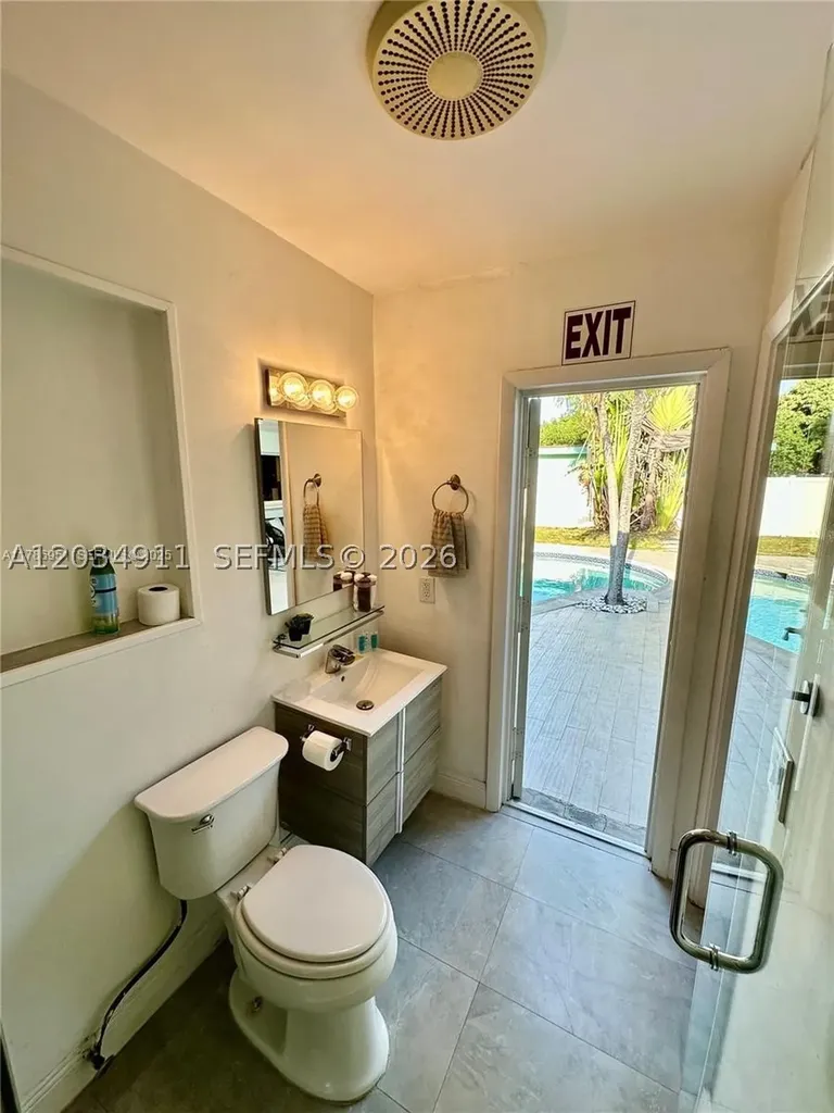 5424 Garfield Street Hollywood FL 33021