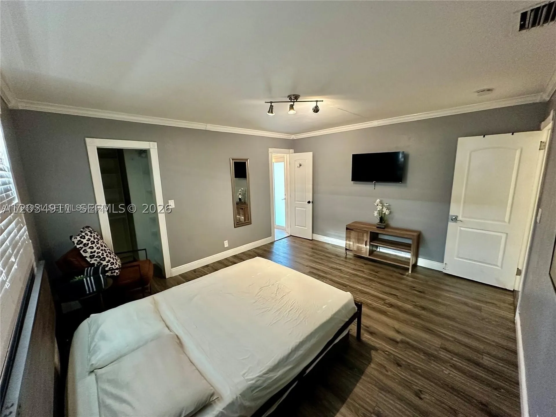 5424 Garfield Street Hollywood FL 33021