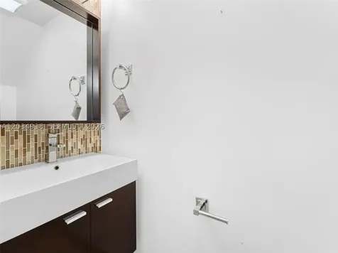 1805 SW 107th Avenue Miami FL 33165