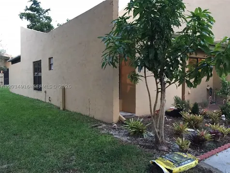 9511 NW 14th Court Pembroke Pines FL 33024