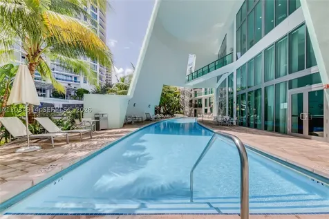 6000 Collins Avenue Miami Beach FL 33140