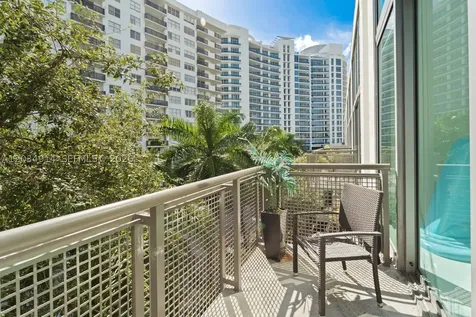 6000 Collins Avenue Miami Beach FL 33140