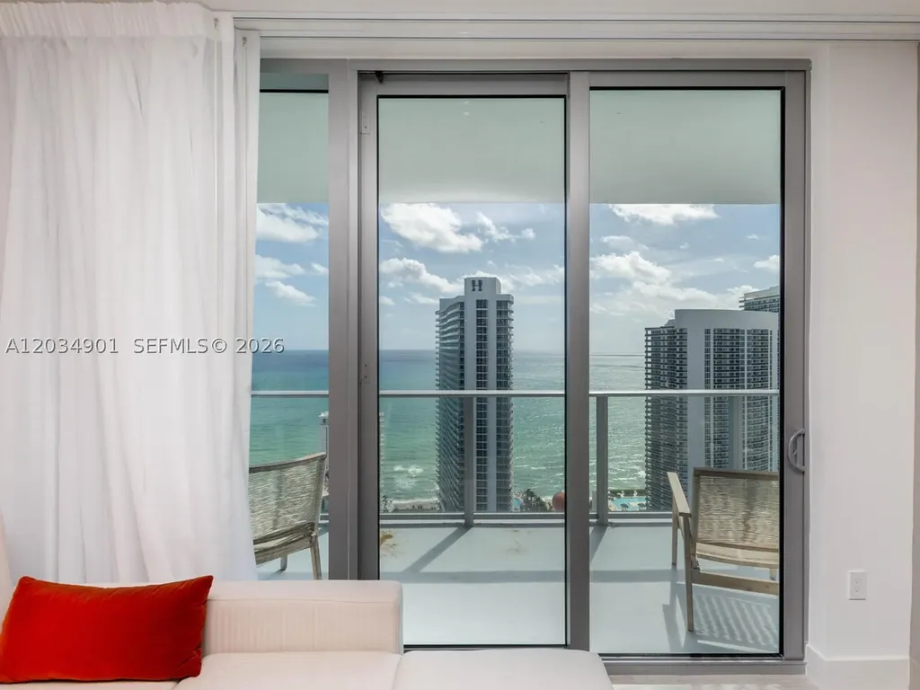 4010 S Ocean Drive Hollywood FL 33019