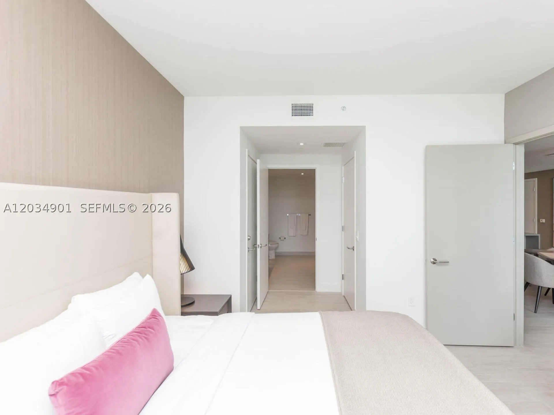 4010 S Ocean Drive Hollywood FL 33019