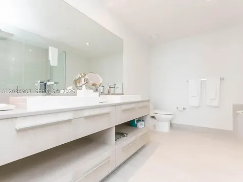 4010 S Ocean Drive Hollywood FL 33019