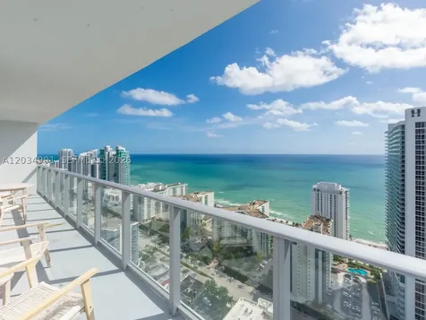 4010 S Ocean Drive Hollywood FL 33019