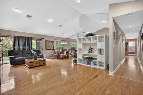 5115 NW 51st Avenue Coconut Creek FL 33073