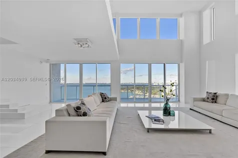10 Venetian Way Miami Beach FL 33139