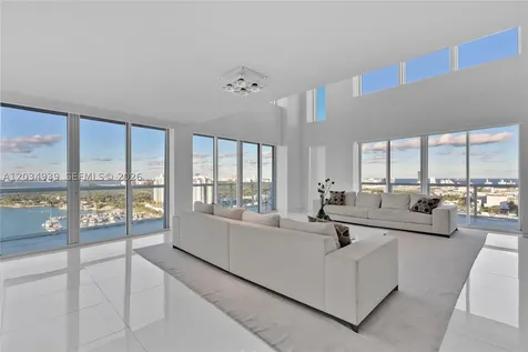 10 Venetian Way Miami Beach FL 33139
