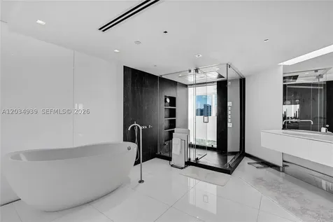 10 Venetian Way Miami Beach FL 33139