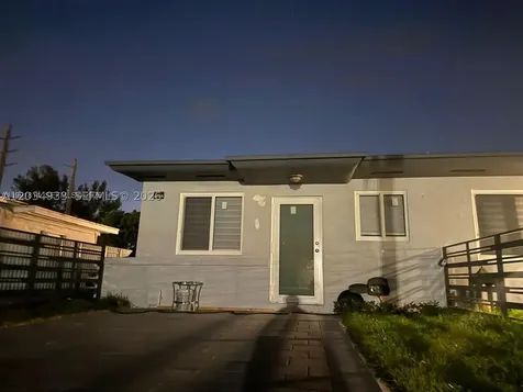 225 SW 76th Court Miami FL 33144