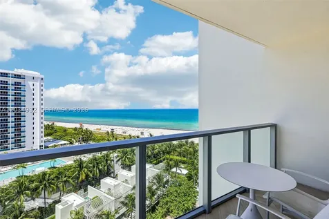 2201 Collins Avenue Miami Beach FL 33139