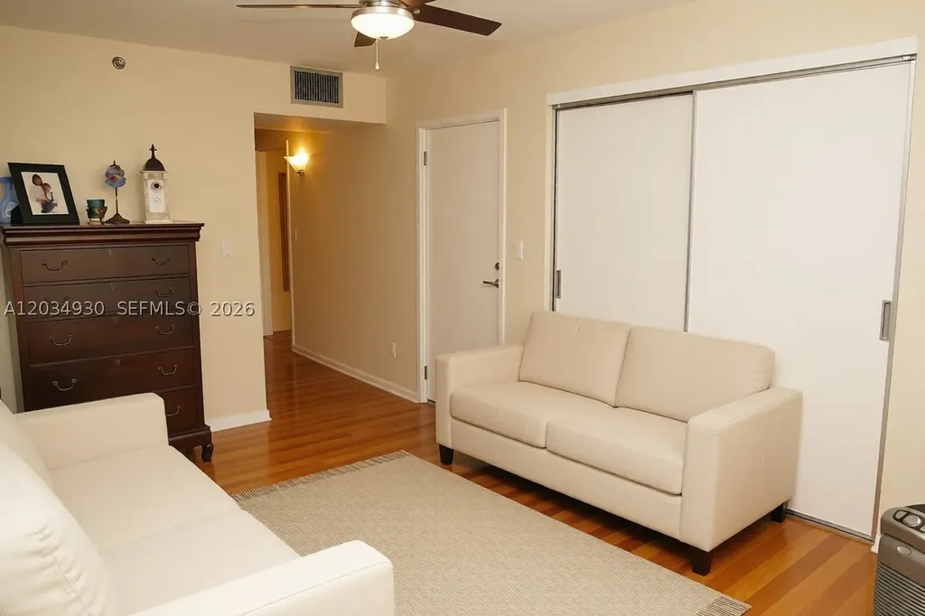 170 Ocean Lane Drive Key Biscayne FL 33149