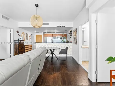 244 Biscayne Boulevard Miami FL 33132