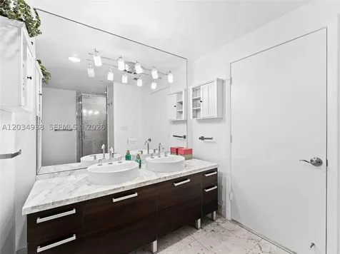 244 Biscayne Boulevard Miami FL 33132