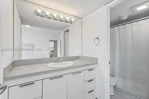 575 Crandon Boulevard Key Biscayne FL 33149