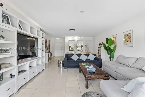 575 Crandon Boulevard Key Biscayne FL 33149