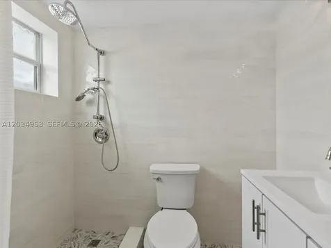 200 NE 12th Avenue Hallandale Beach FL 33009